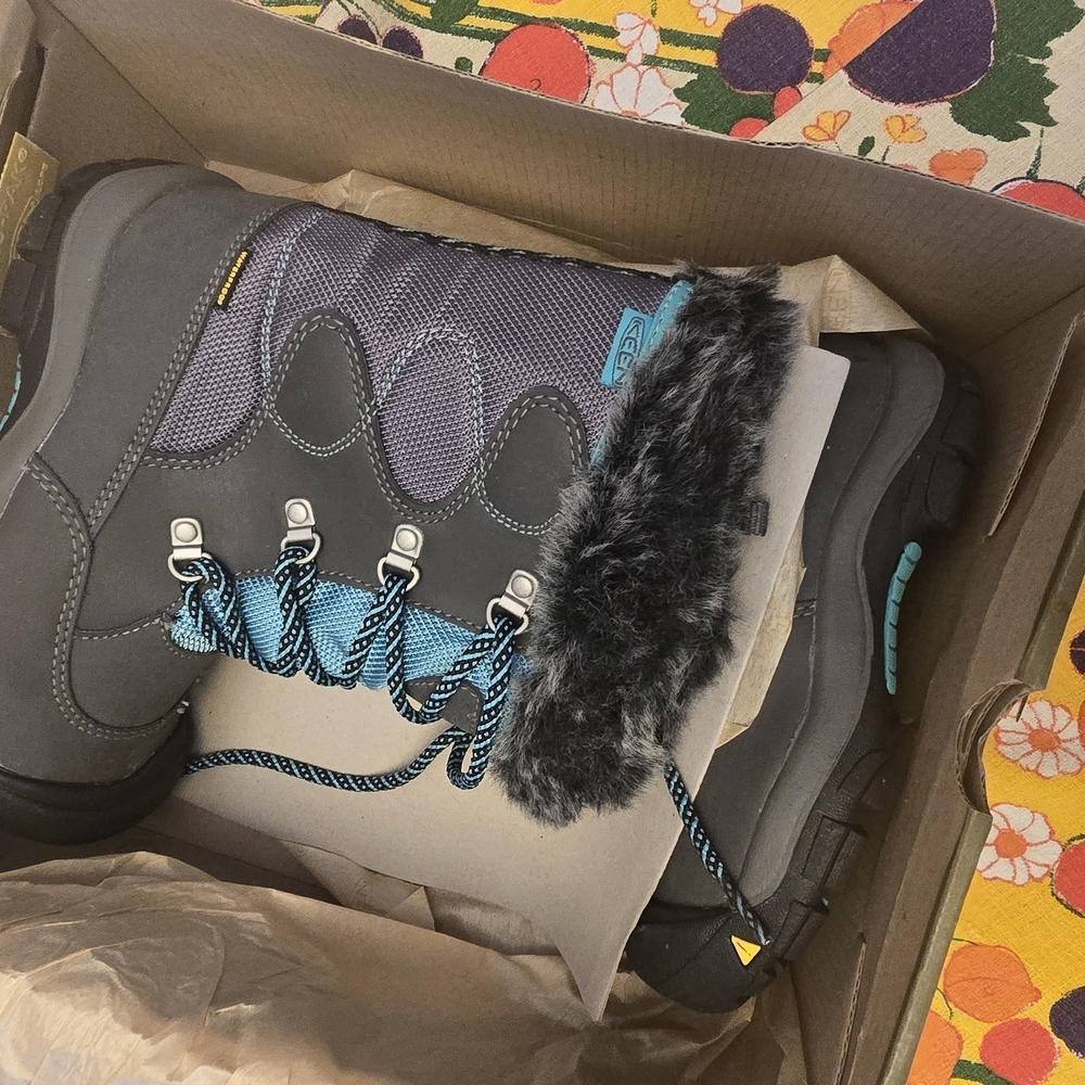 Keen Kids Boots in Gray and Blue